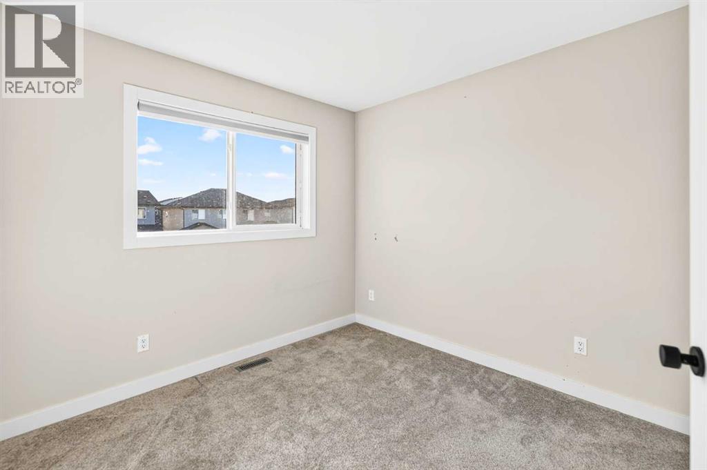 27 Evergreen Way