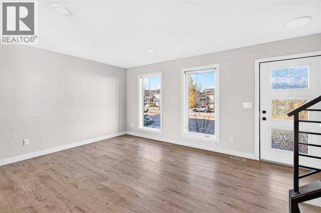 27 Evergreen Way