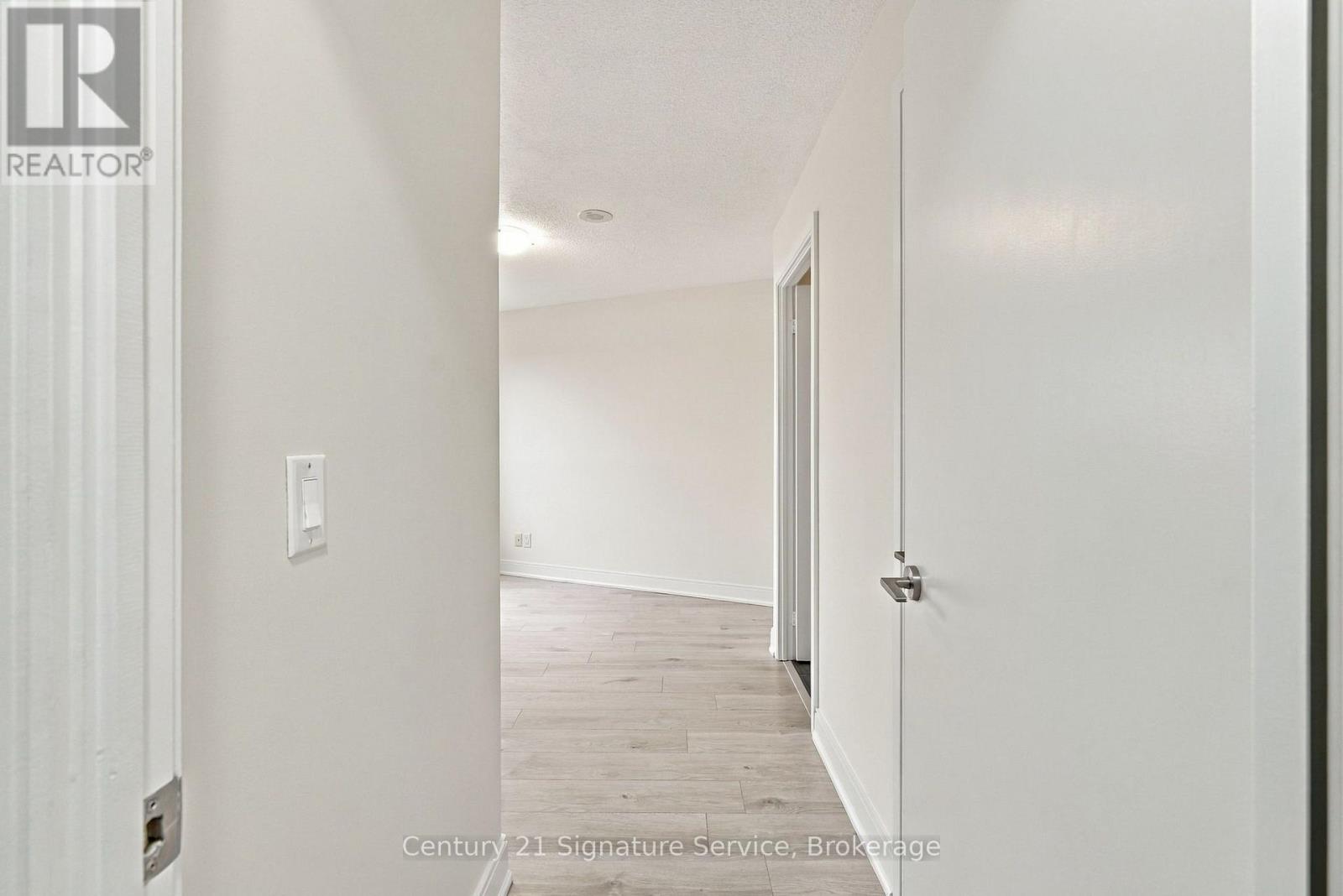 1822 - 135 Village Green Square, Toronto, Ontario  M1S 0G4 - Photo 25 - E14112856