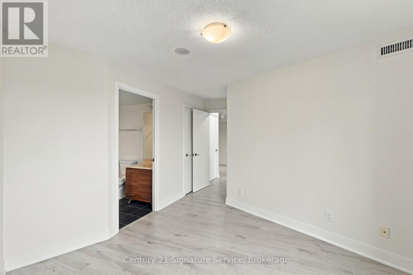 1822 - 135 Village Green Square, Toronto, Ontario  M1S 0G4 - Photo 28 - E14112856