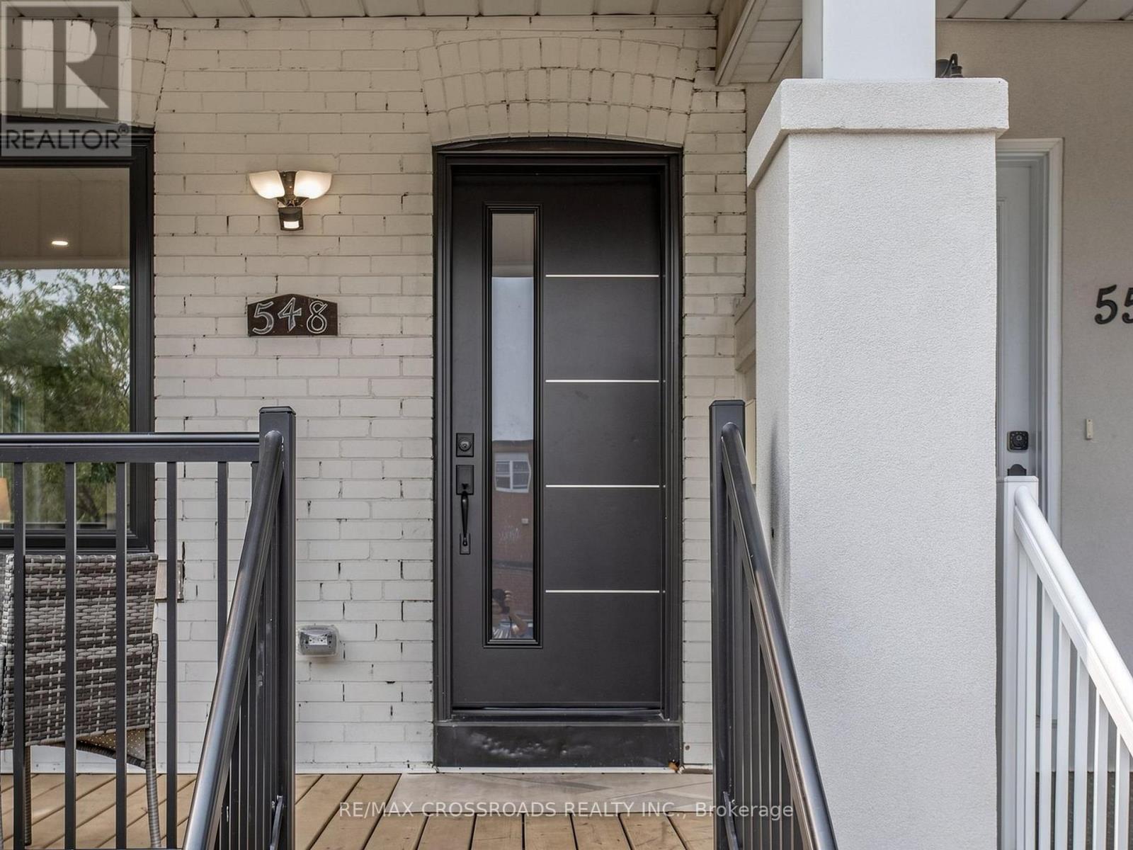 548 Glebeholme Boulevard, Toronto, Ontario  M4C 1V4 - Photo 2 - E14112880