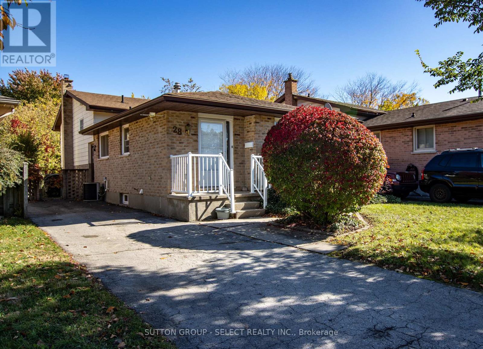 28 Corinth Court, London East, Ontario  N5Y 5A8 - Photo 2 - X14102946