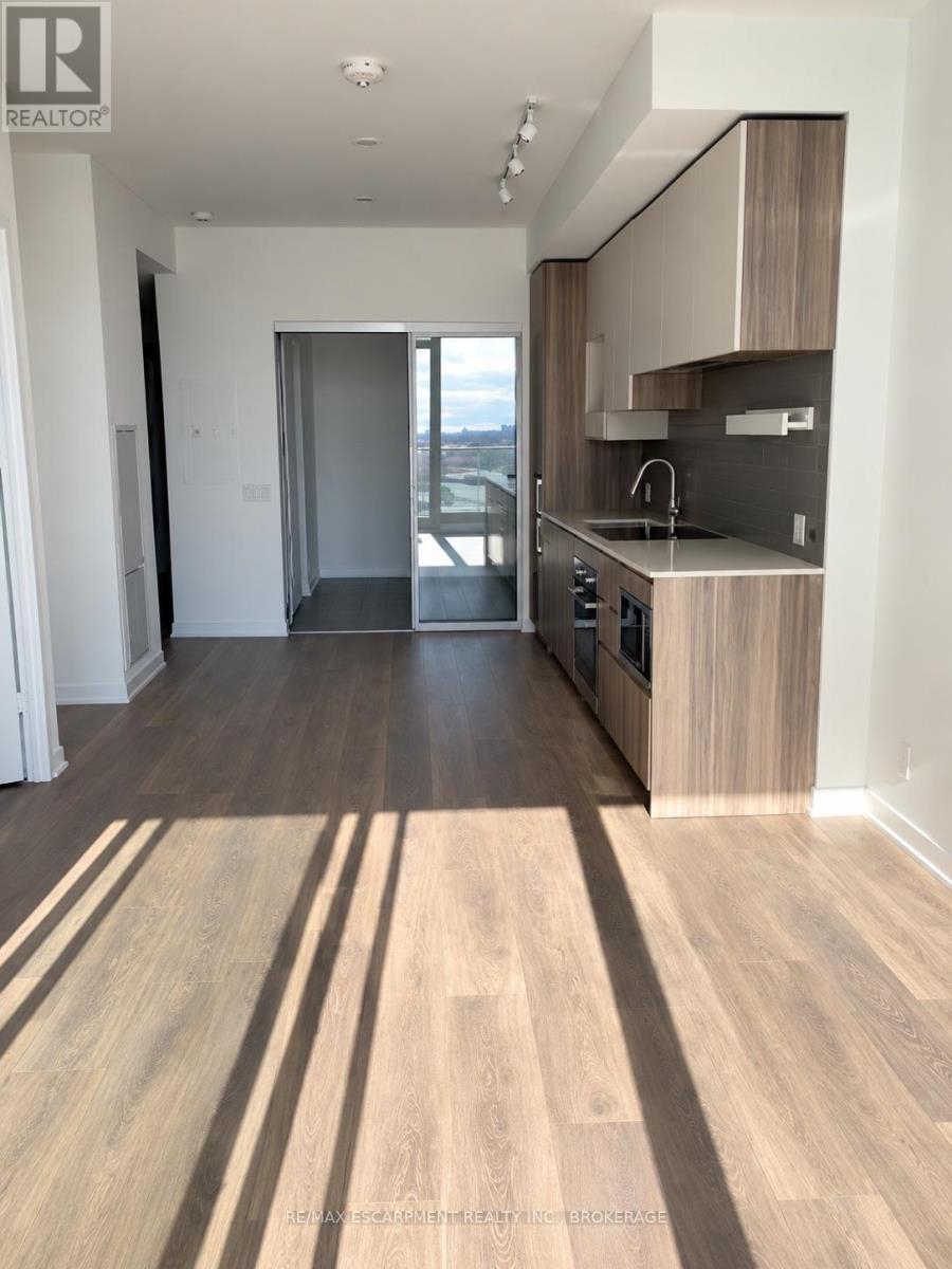 4307 - 898 Portage Parkway, Vaughan, Ontario  L4K 0J6 - Photo 2 - N14112018