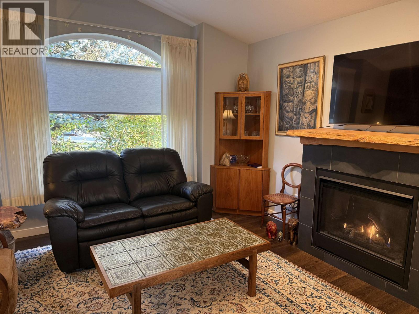 811 AURORA WAY, gibsons, British Columbia