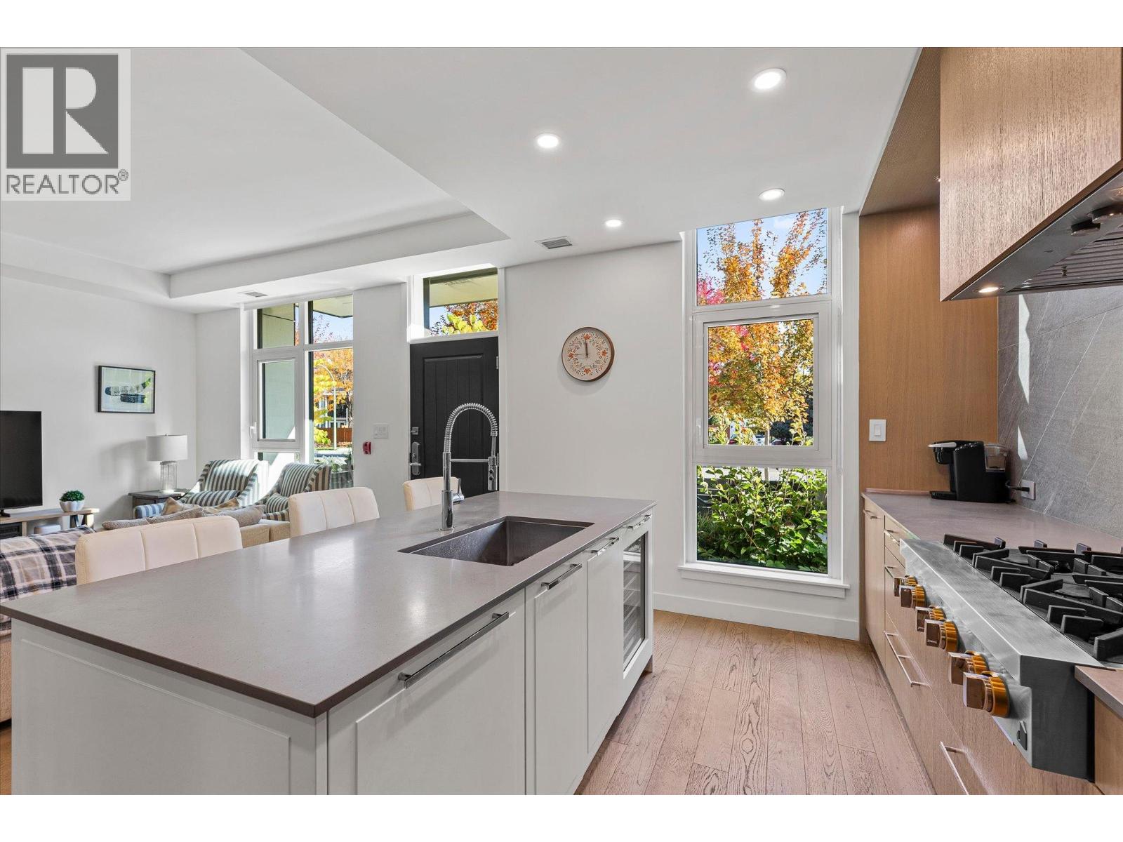 3348 Richter Street, Kelowna, British Columbia  V1W 3S9 - Photo 17 - 10402915