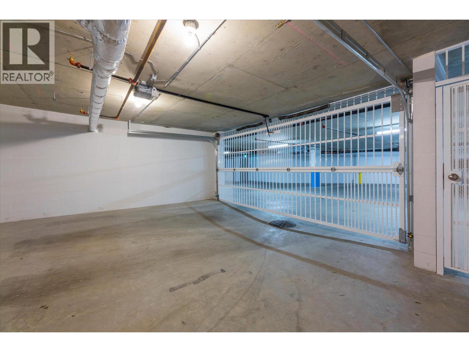 3348 Richter Street, Kelowna, British Columbia  V1W 3S9 - Photo 39 - 10402915