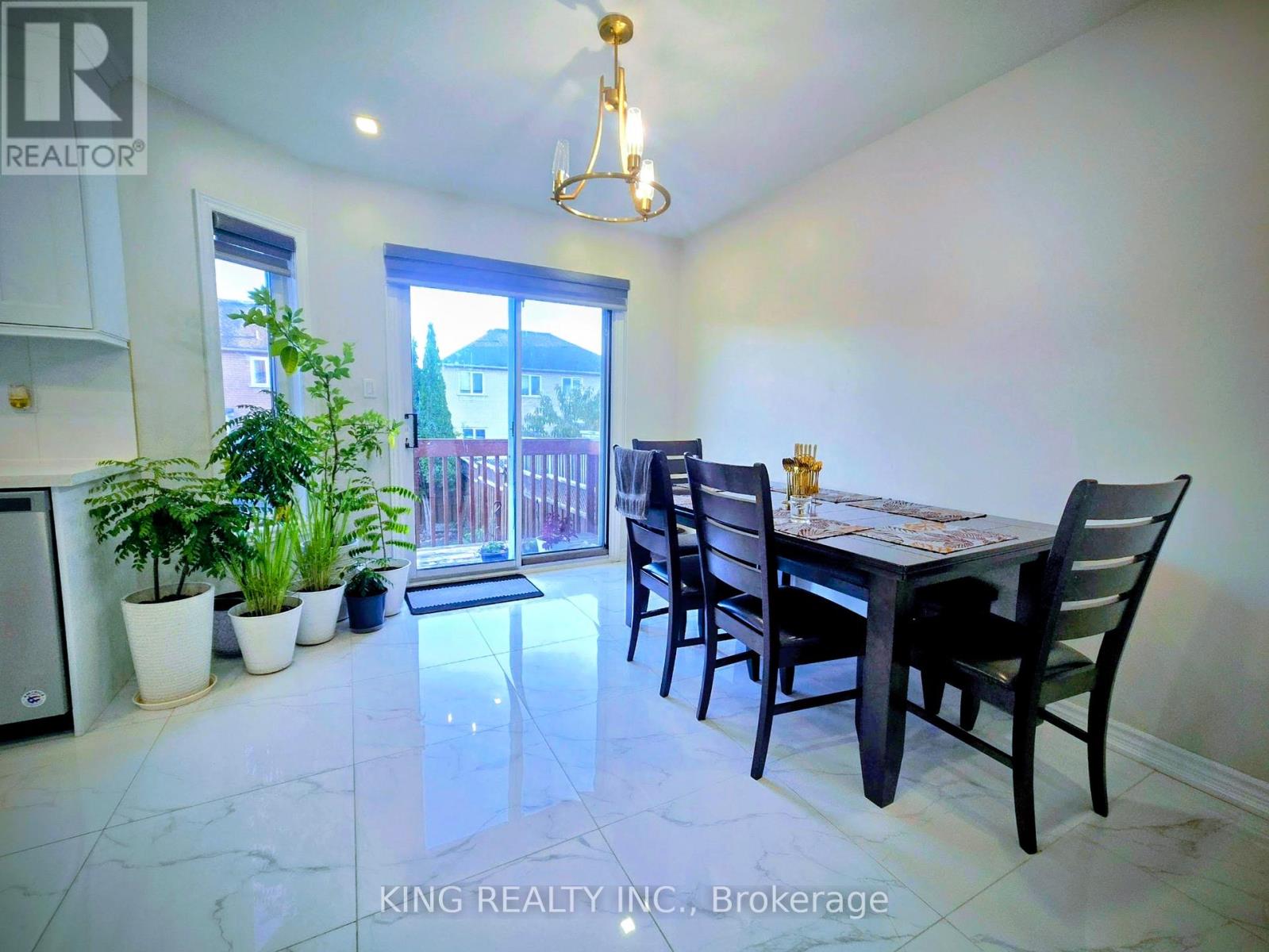 131 Royal Appian Crescent, Vaughan, Ontario  L4K 5L5 - Photo 10 - N14112816