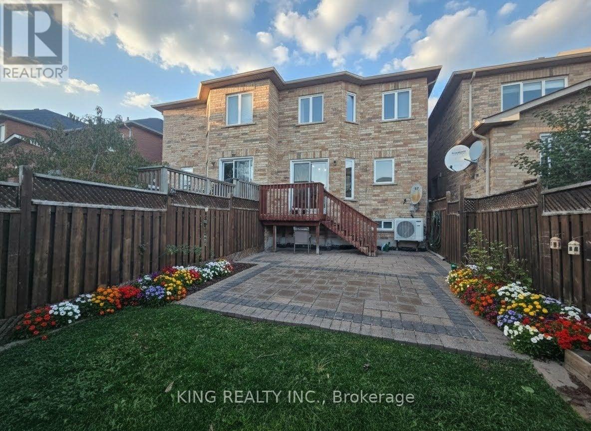 131 Royal Appian Crescent, Vaughan, Ontario  L4K 5L5 - Photo 13 - N14112816