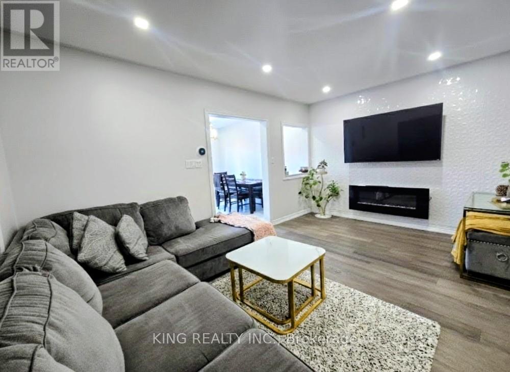 131 Royal Appian Crescent, Vaughan, Ontario  L4K 5L5 - Photo 5 - N14112816