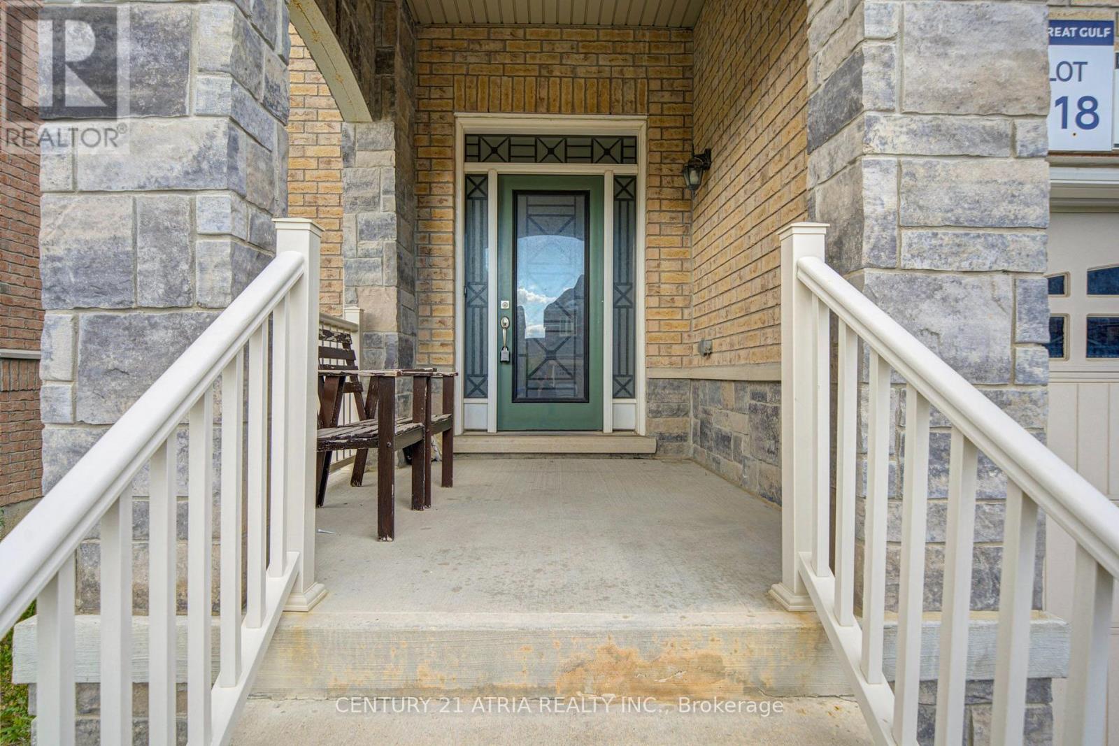 282 Blue Dasher Boulevard, Bradford West Gwillimbury (Bradford), Ontario  L3Z 4H8 - Photo 3 - N14112838