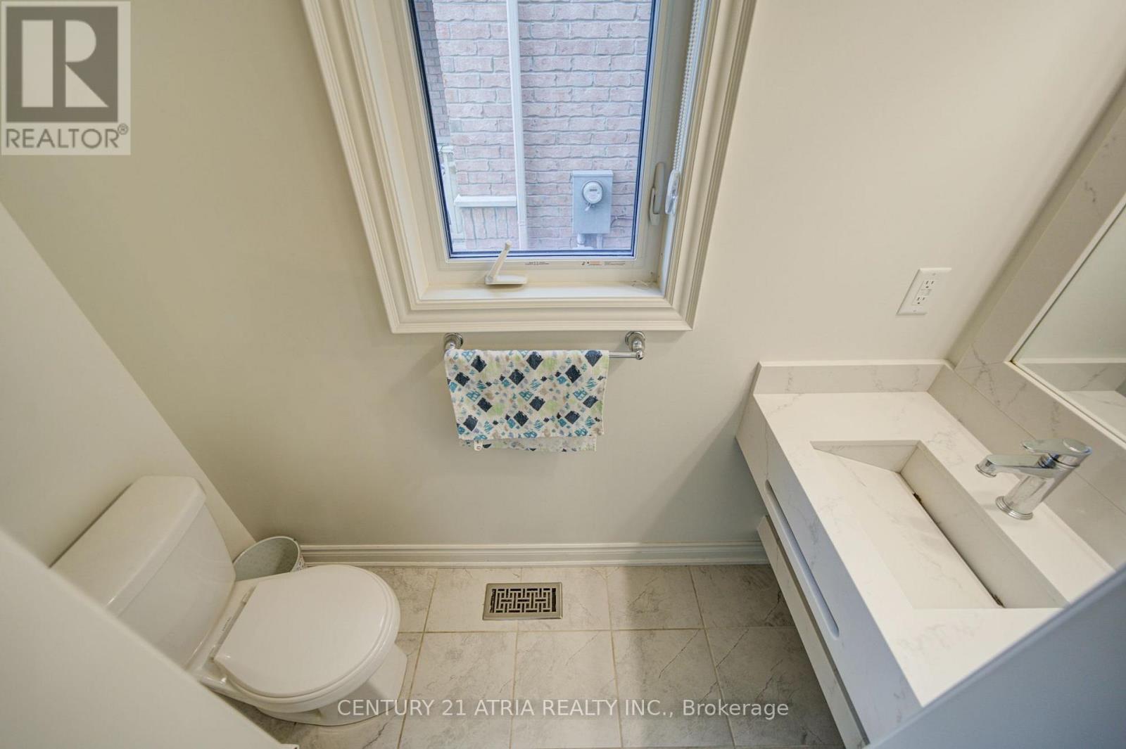 282 Blue Dasher Boulevard, Bradford West Gwillimbury (Bradford), Ontario  L3Z 4H8 - Photo 7 - N14112838