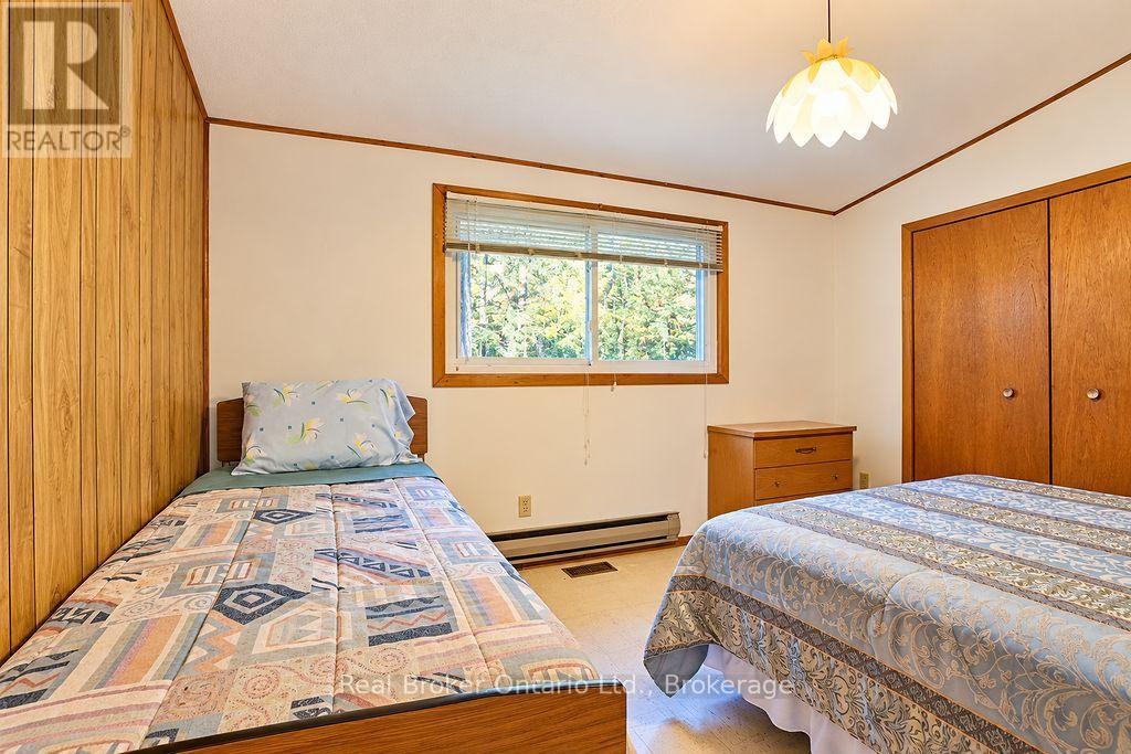 38 Deanlea Boulevard, Tiny, Ontario L0L 2T0 - Photo 17 - S14112818