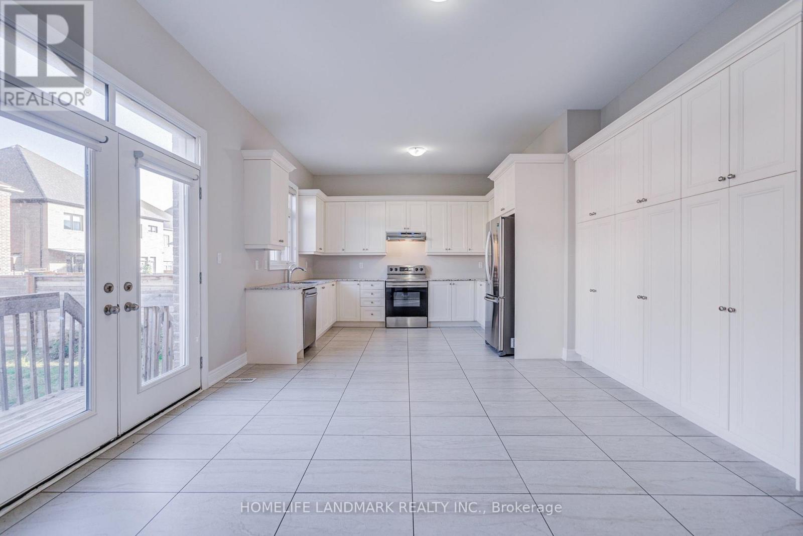 7 Malaspina Close, Brampton, Ontario  L6Y 6E2 - Photo 10 - W14112848