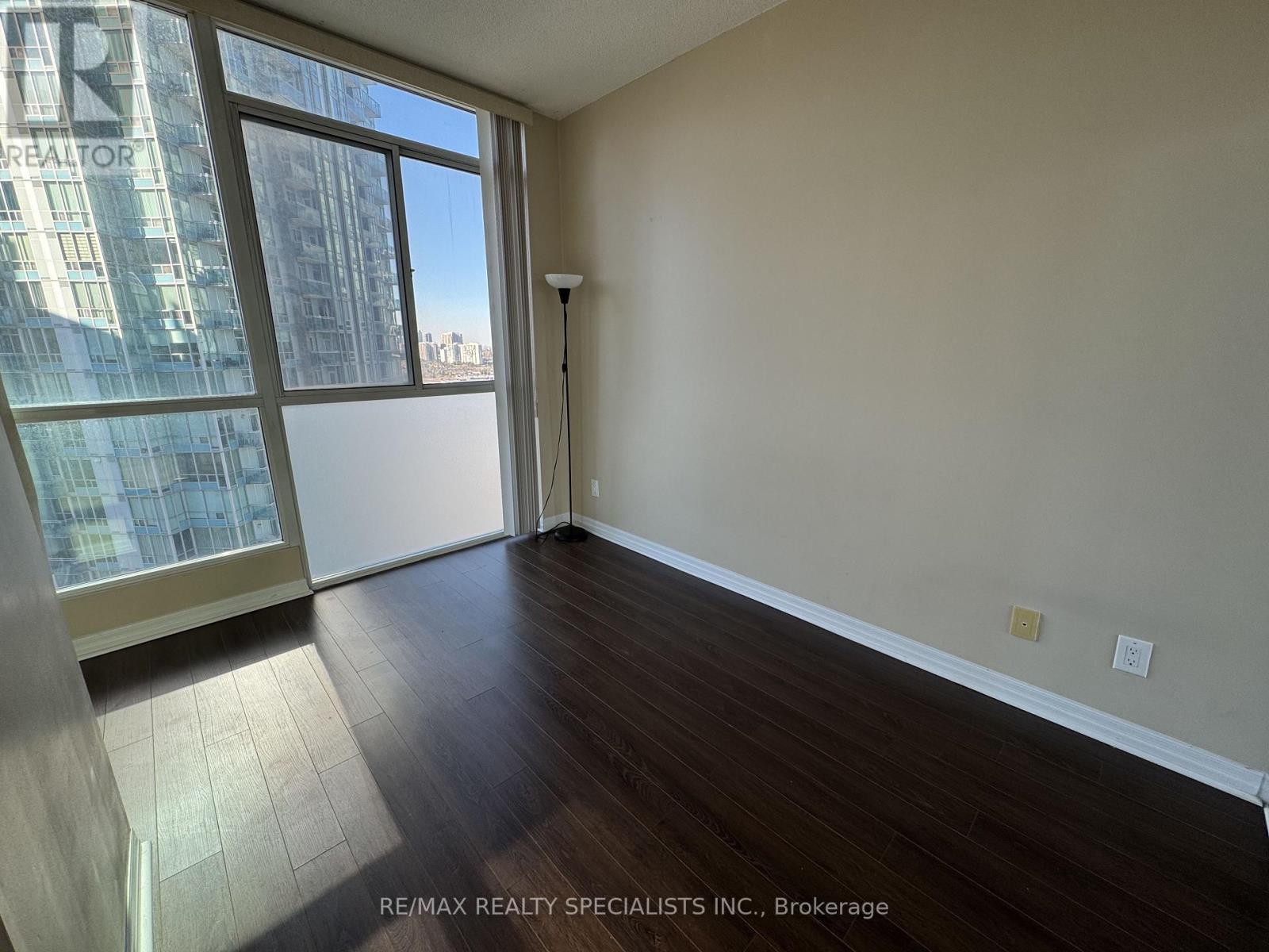 2302 - 225 Webb Drive, Mississauga (City Centre), Ontario  L5B 4P2 - Photo 8 - W14112868