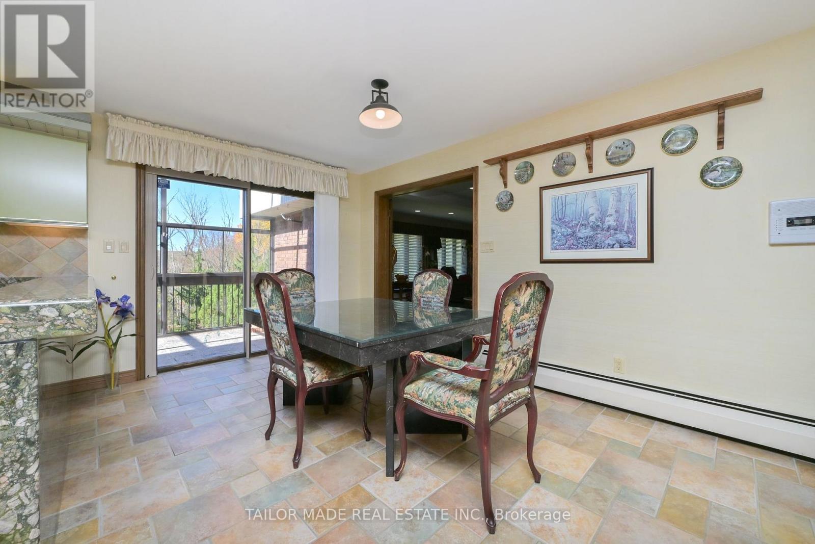 40 Walton Drive, Caledon, Ontario  L7E 0A1 - Photo 9 - W14112872