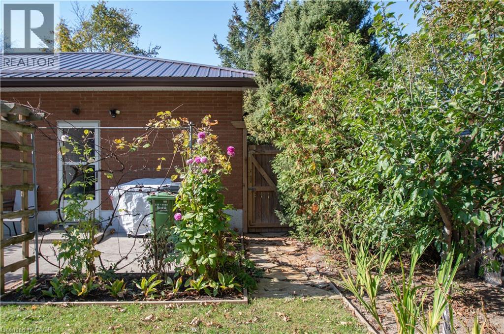 477 Delcrest Avenue, Delhi, Ontario  N4B 2T6 - Photo 5 - 40873676
