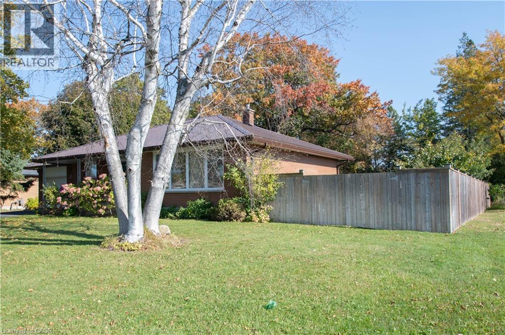 477 Delcrest Avenue, Delhi, Ontario  N4B 2T6 - Photo 2 - 40873676