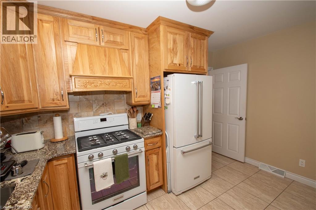 477 Delcrest Avenue, Delhi, Ontario  N4B 2T6 - Photo 16 - 40873676