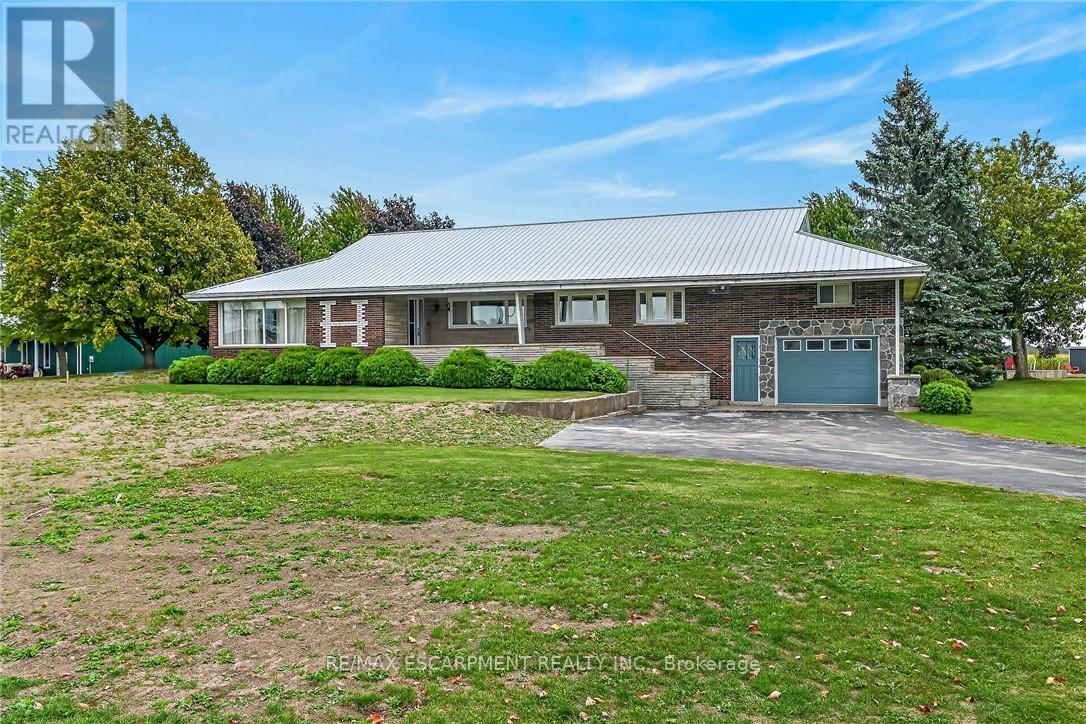 17 TRANQUILITY STREET, brantford, Ontario