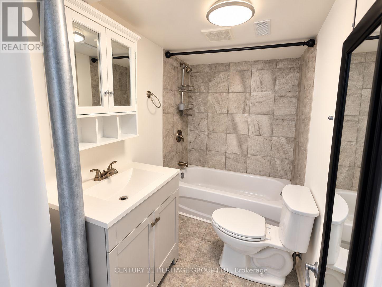 Bsmt - 62 Howlett Avenue, Newmarket, Ontario  L3Y 5S5 - Photo 8 - N14112648