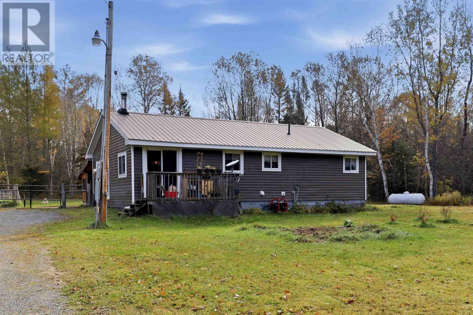 152 Maclean Rd, Thessalon, Ontario  P0R 1L0 - Photo 14 - SM262964