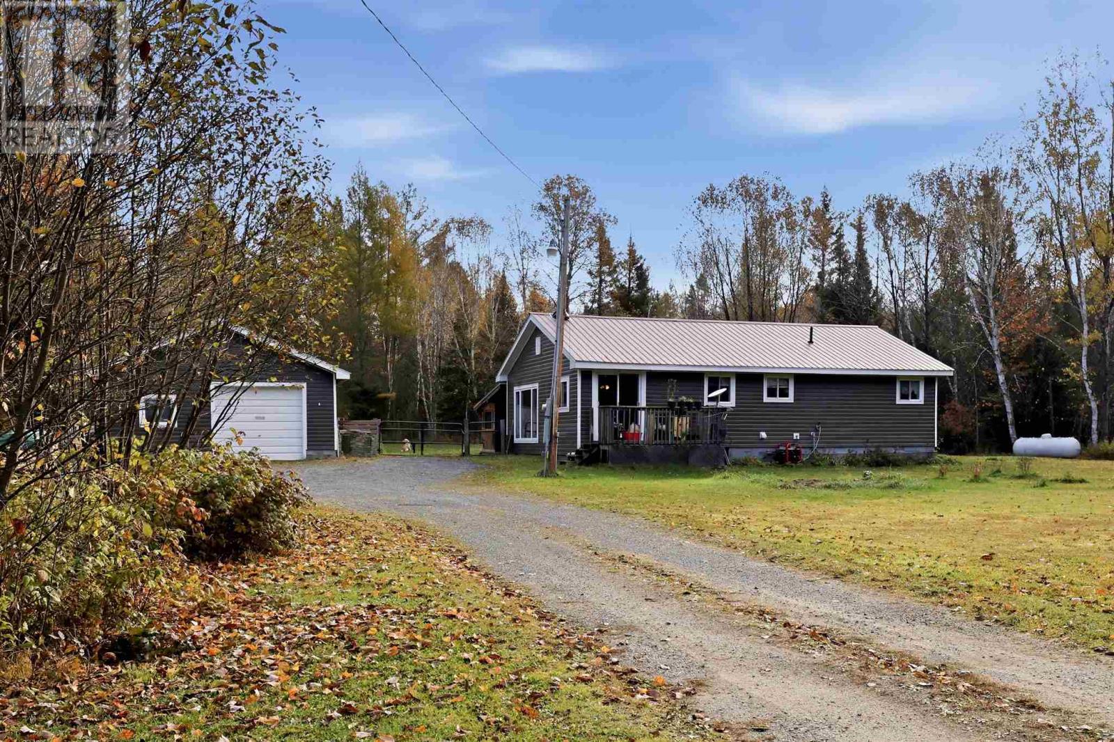 152 Maclean Rd, Thessalon, Ontario  P0R 1L0 - Photo 12 - SM262964