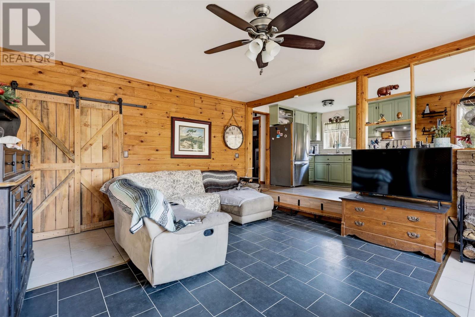 152 Maclean Rd, Thessalon, Ontario  P0R 1L0 - Photo 7 - SM262964