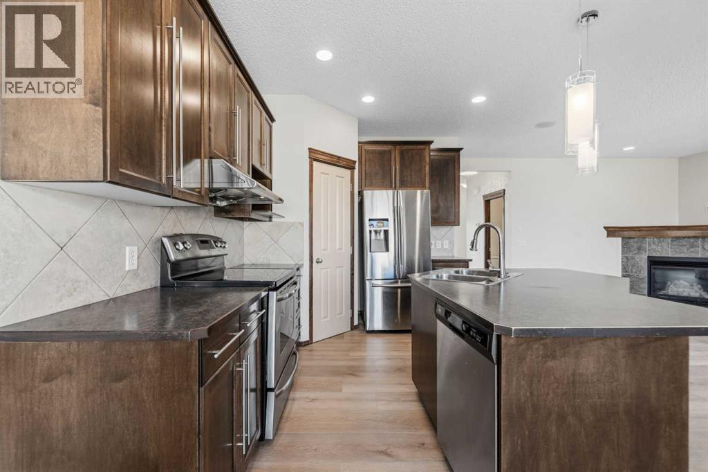 195 Elgin Rise SE, Calgary, Alberta  T2Z 4Z7 - Photo 15 - A2354363