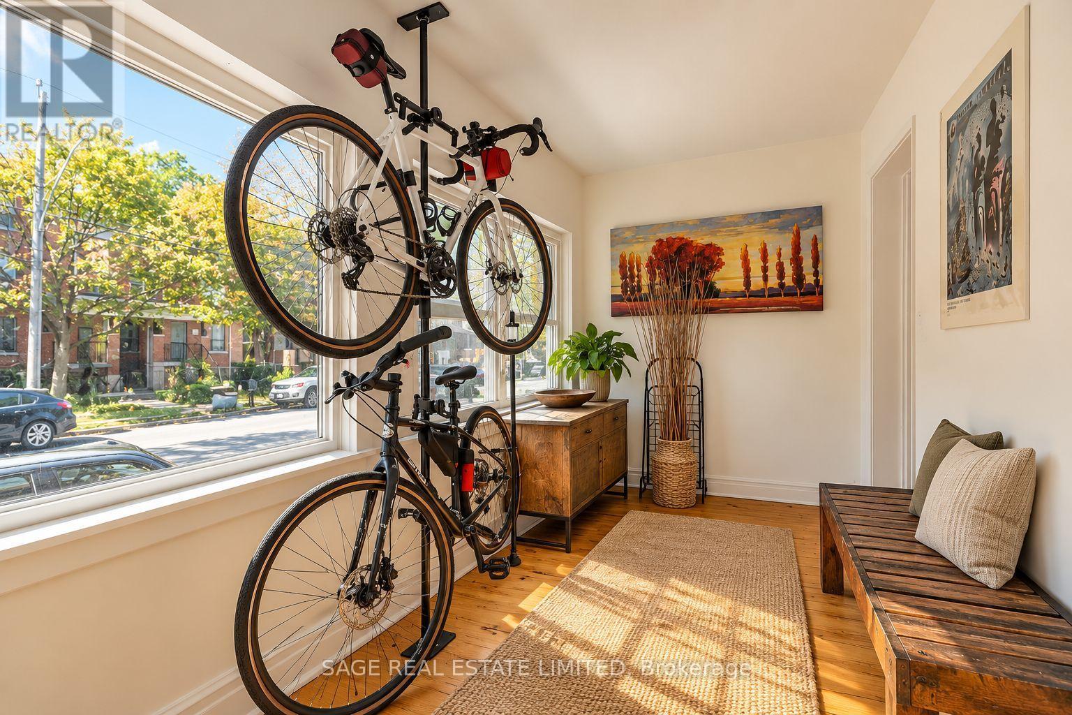 47 Jones Avenue, Toronto, Ontario  M4M 2Z7 - Photo 4 - E14110838