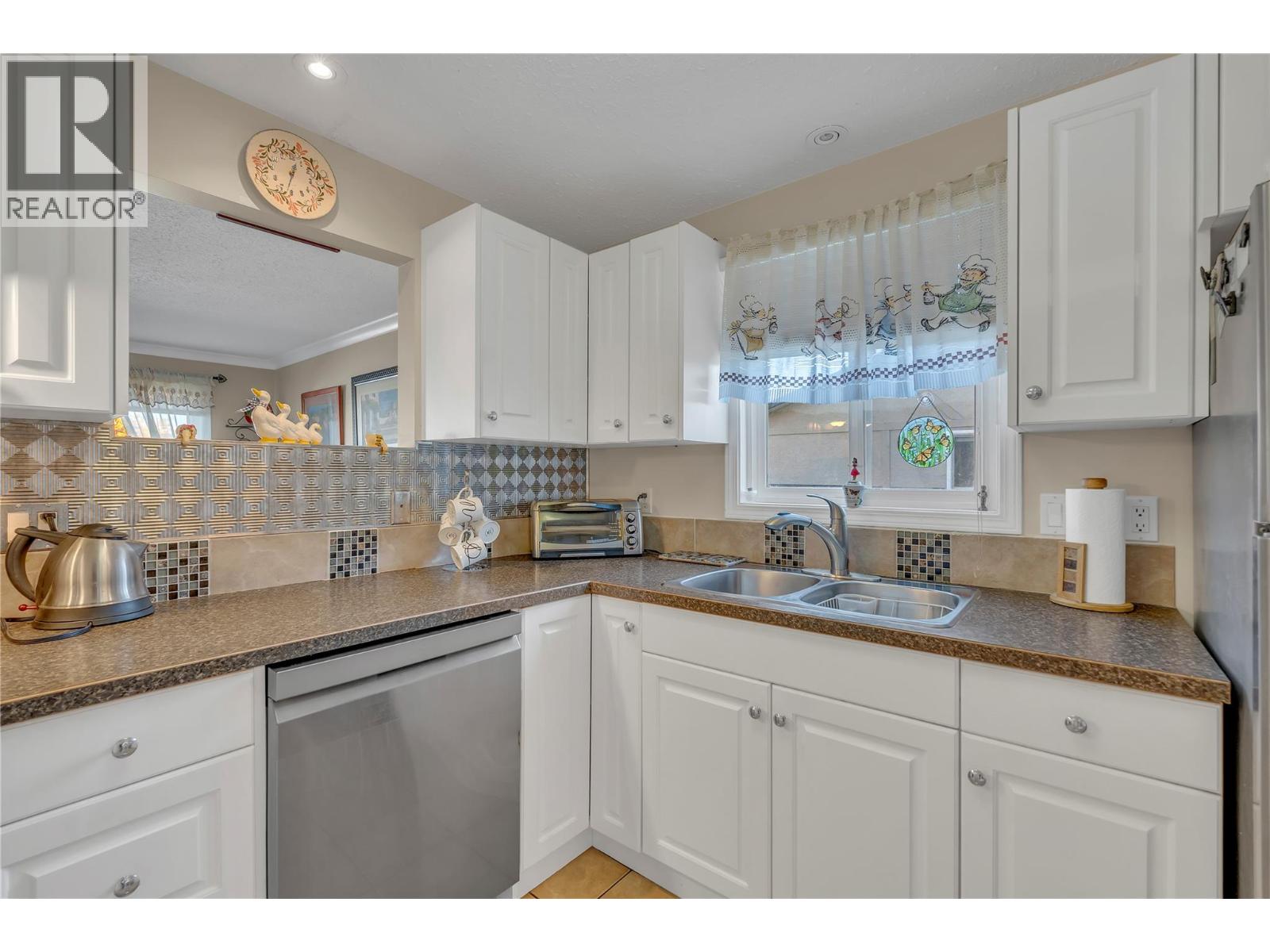 10907 Jubilee Road W Unit# 6