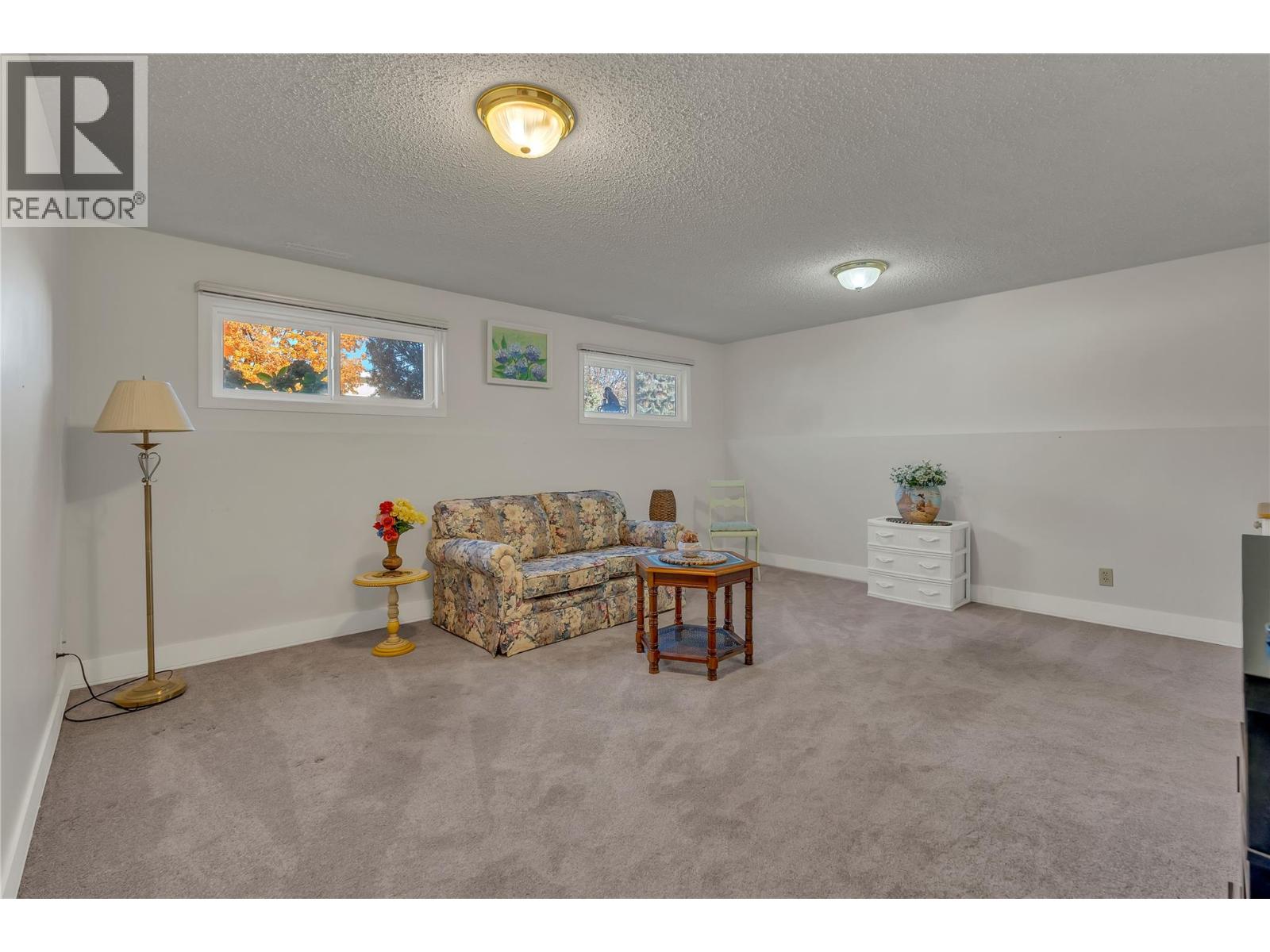10907 Jubilee Road W Unit# 6