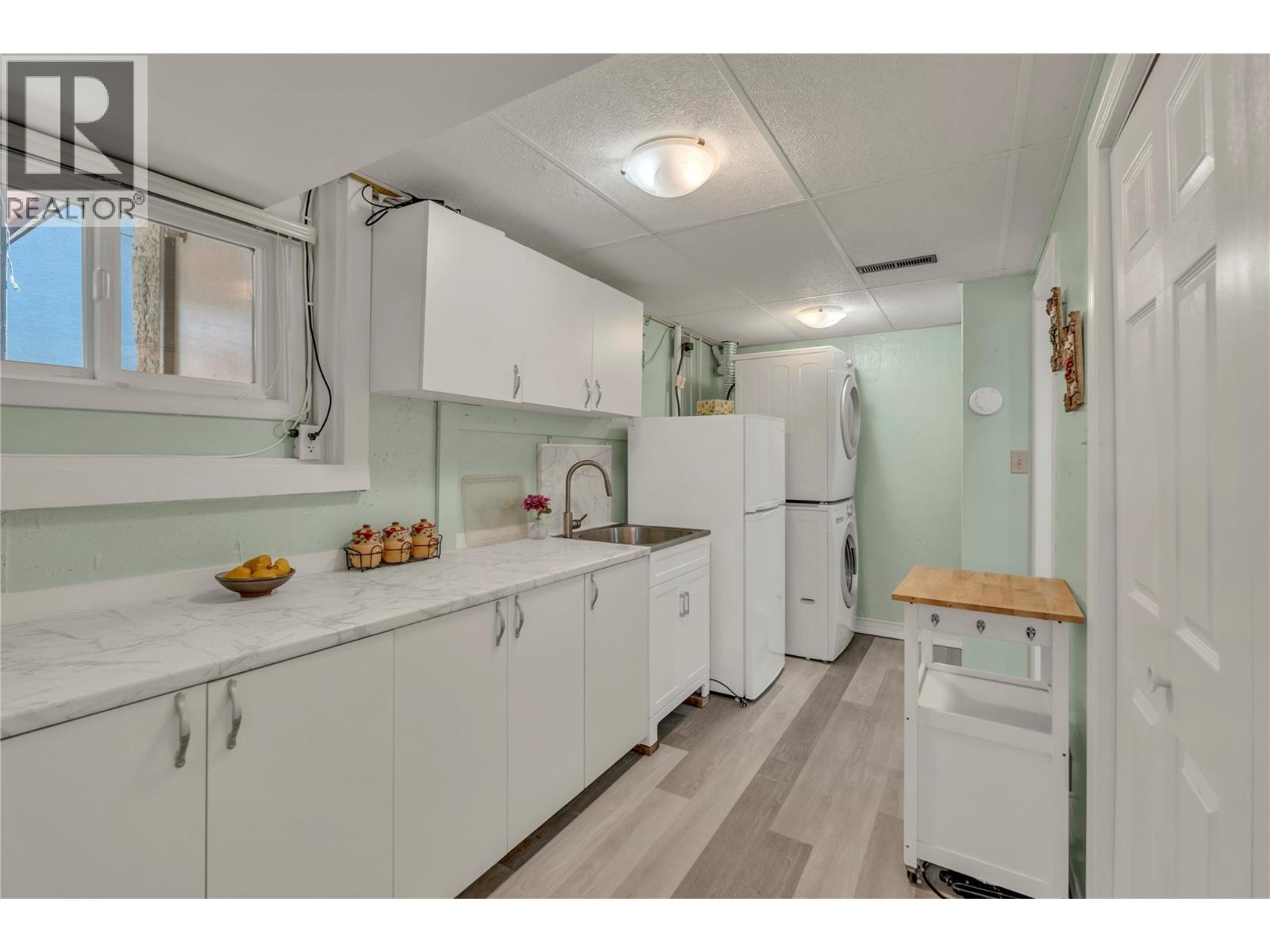 10907 Jubilee Road W Unit# 6
