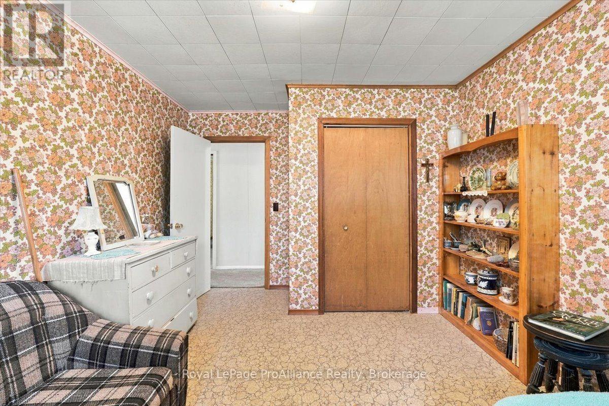 2096 Hollowview Road, Centre Hastings, Ontario  K0K 3E0 - Photo 18 - X14112986