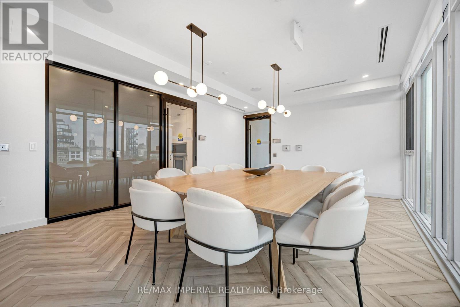 601 - 280 Dundas Street W, Toronto, Ontario  M5T 0E3 - Photo 18 - C14112958