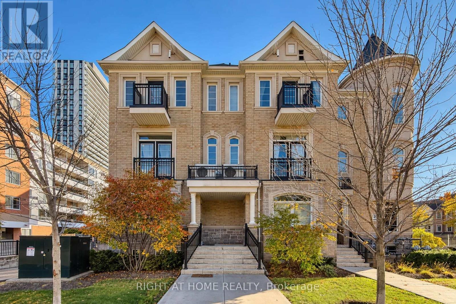 1 - 37 Drewry Avenue, Toronto, Ontario  M2M 0B4 - Photo 1 - C14112972