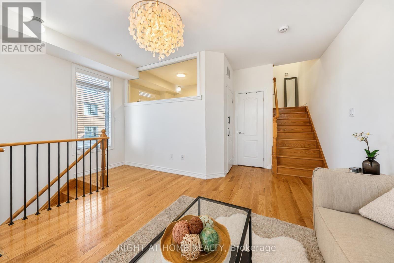 1 - 37 Drewry Avenue, Toronto, Ontario  M2M 0B4 - Photo 11 - C14112972