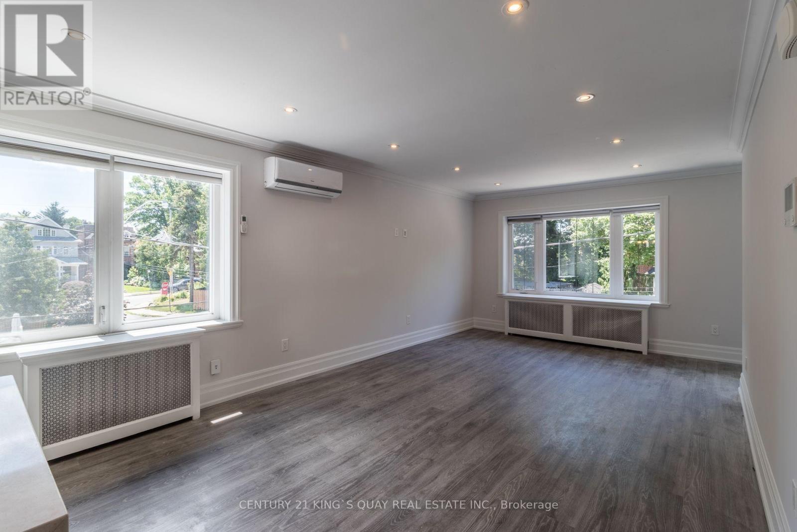 UPPER - 301 CLEVELAND STREET