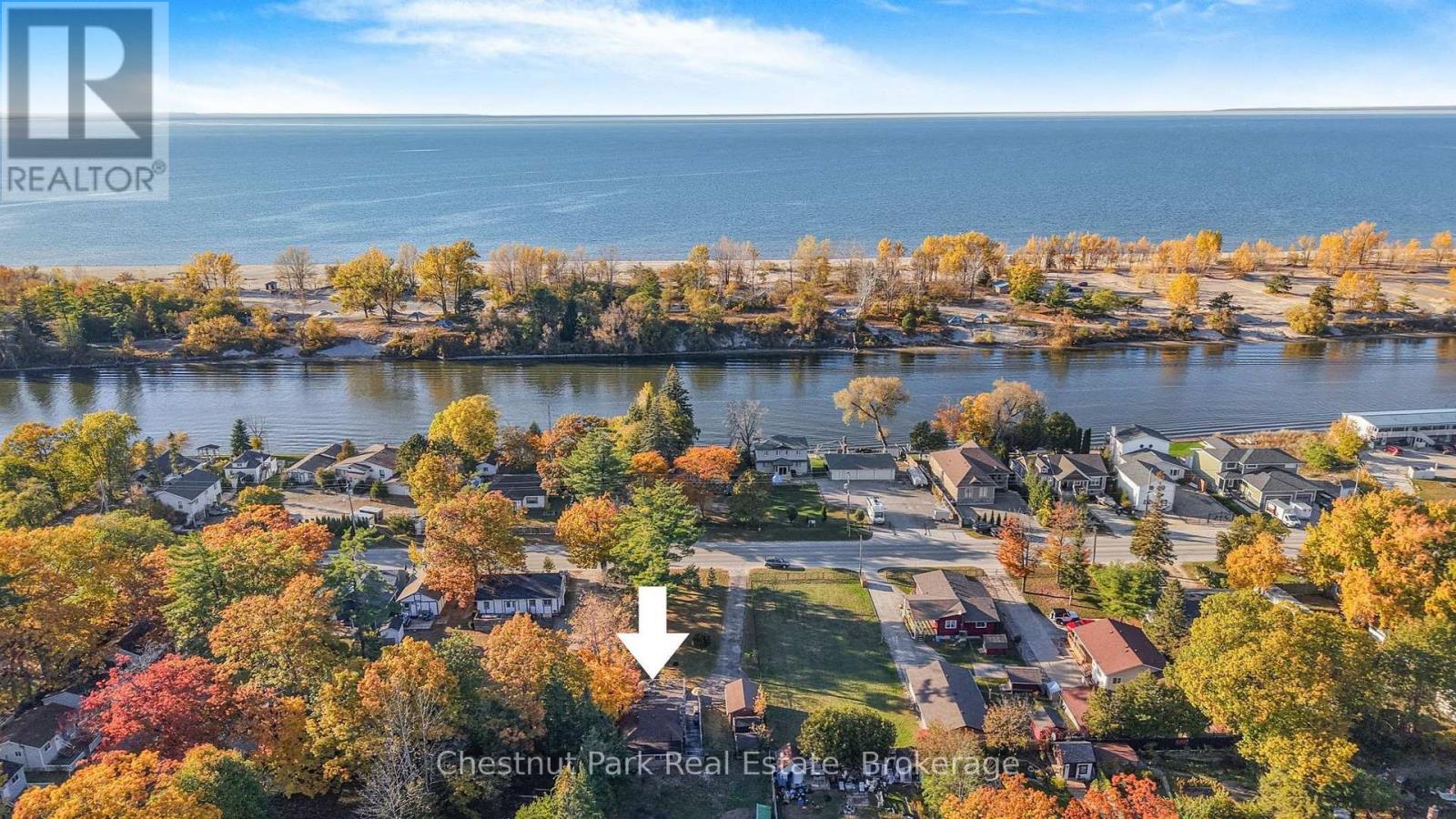 125 River Road E, Wasaga Beach, Ontario  L9Z 2L4 - Photo 35 - S14113026