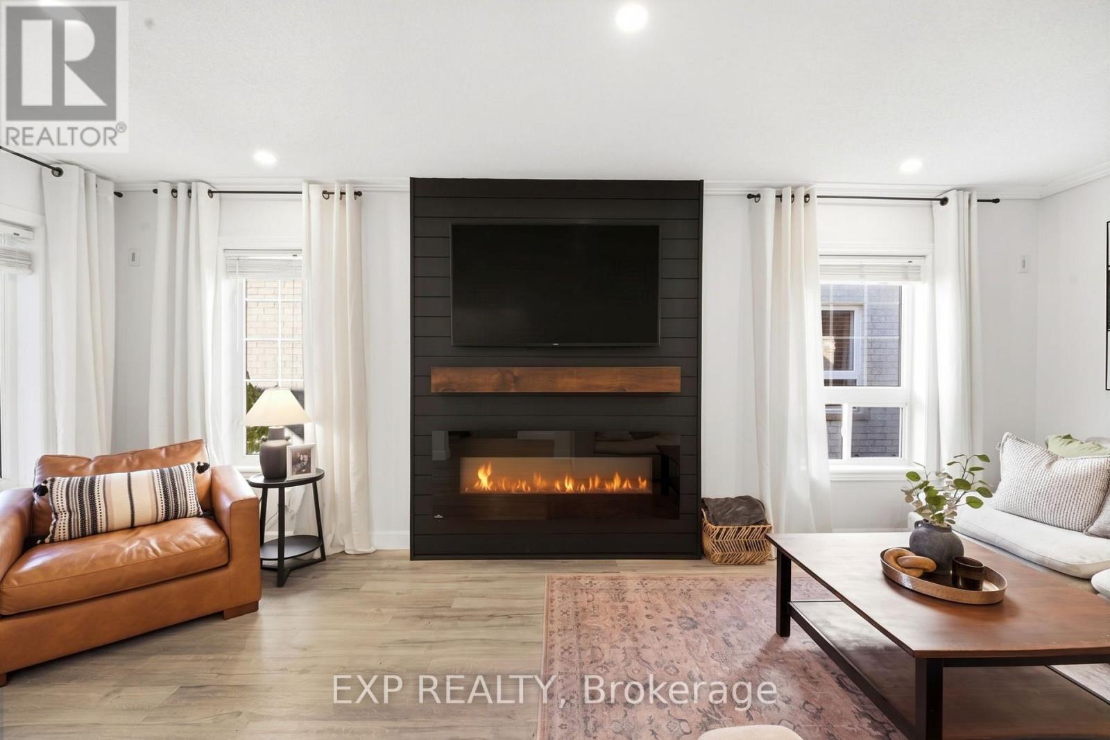 152 Underwood Drive, Whitby, Ontario  L1M 1H6 - Photo 12 - E14112976