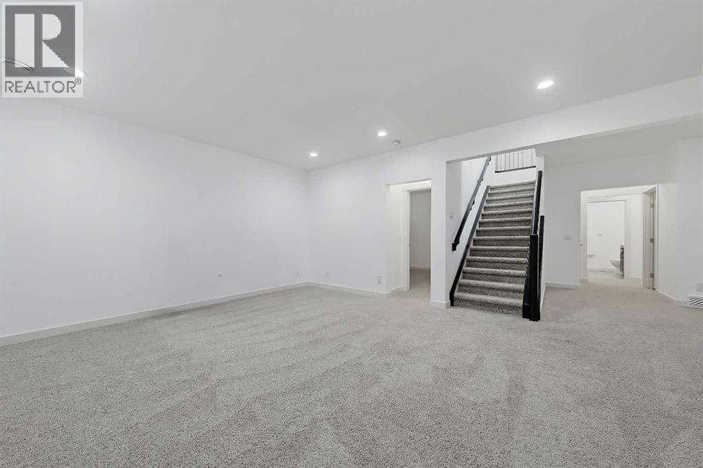 63 Cortina Villas Sw, Calgary, Alberta  T3H 0W8 - Photo 28 - A2354228