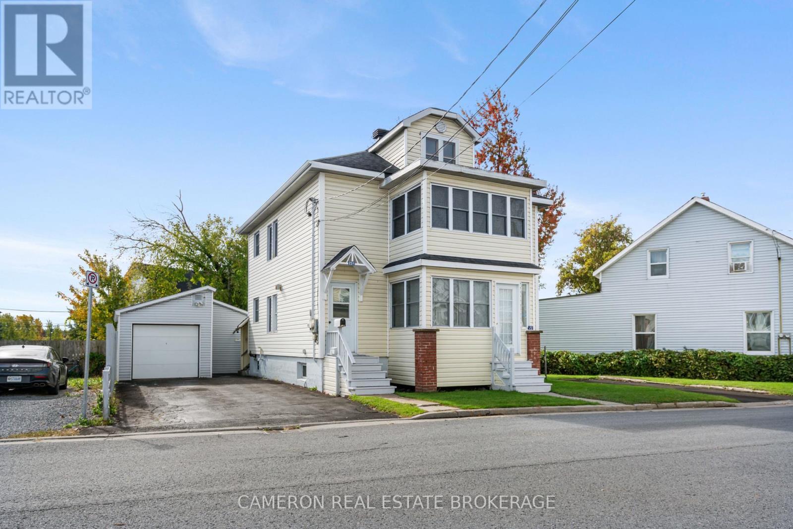 23-23a William Street, Cornwall, Ontario