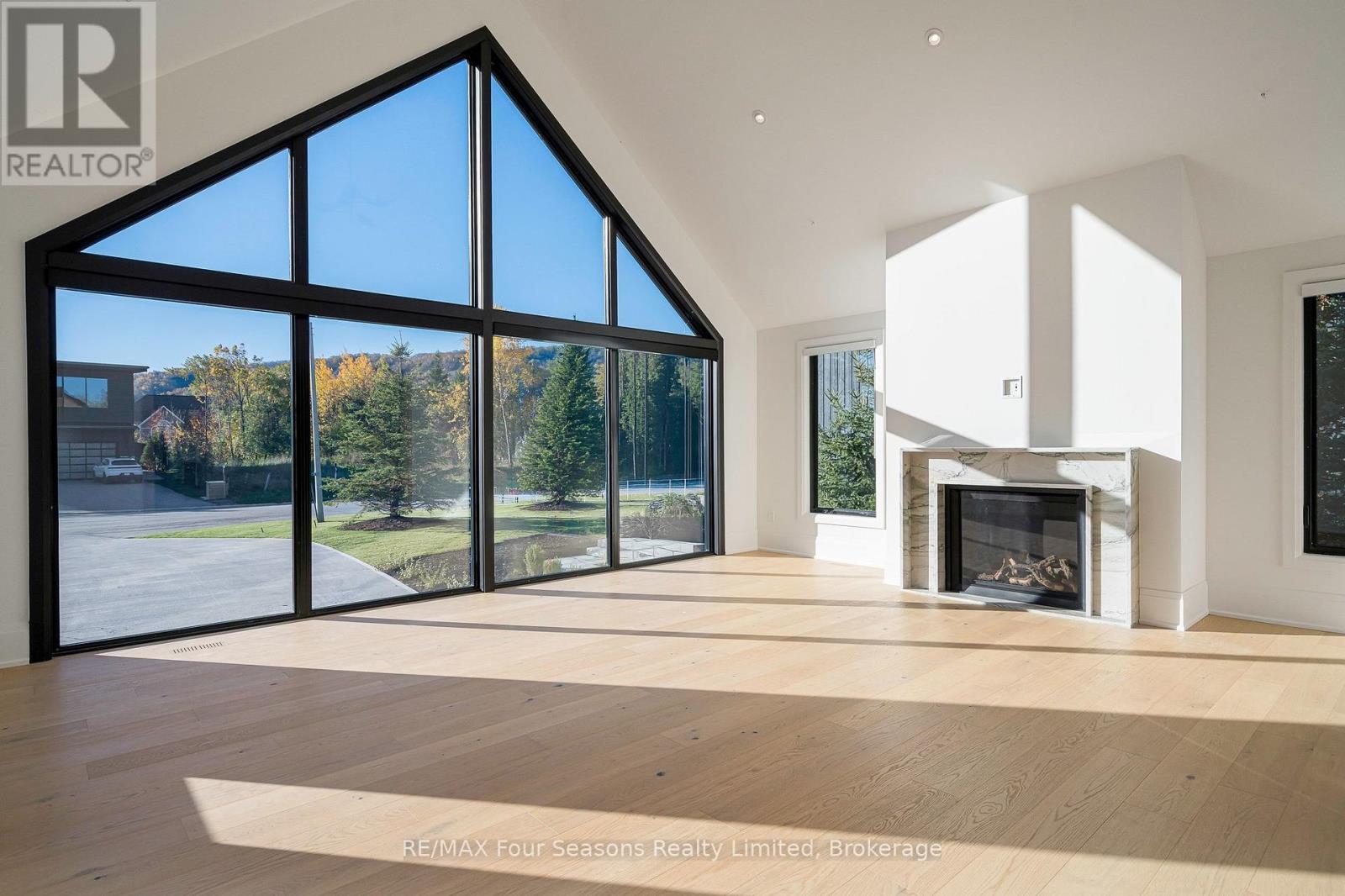 123 Salzburg Place, Blue Mountains, Ontario L9Y 0S2 - Photo 7 - X14113012
