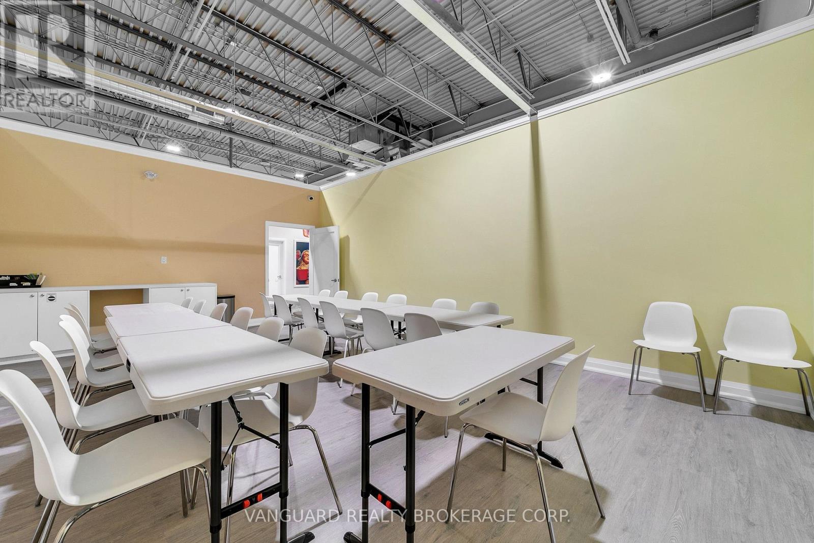1b - 18075 Yonge Street, Newmarket, Ontario  L3Y 8W3 - Photo 16 - N14112952