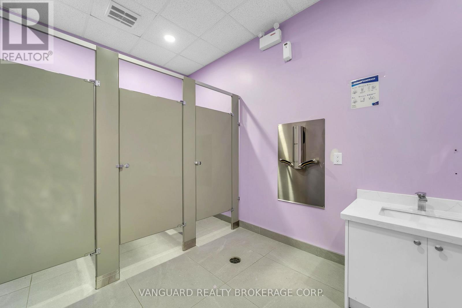1b - 18075 Yonge Street, Newmarket, Ontario  L3Y 8W3 - Photo 22 - N14112952