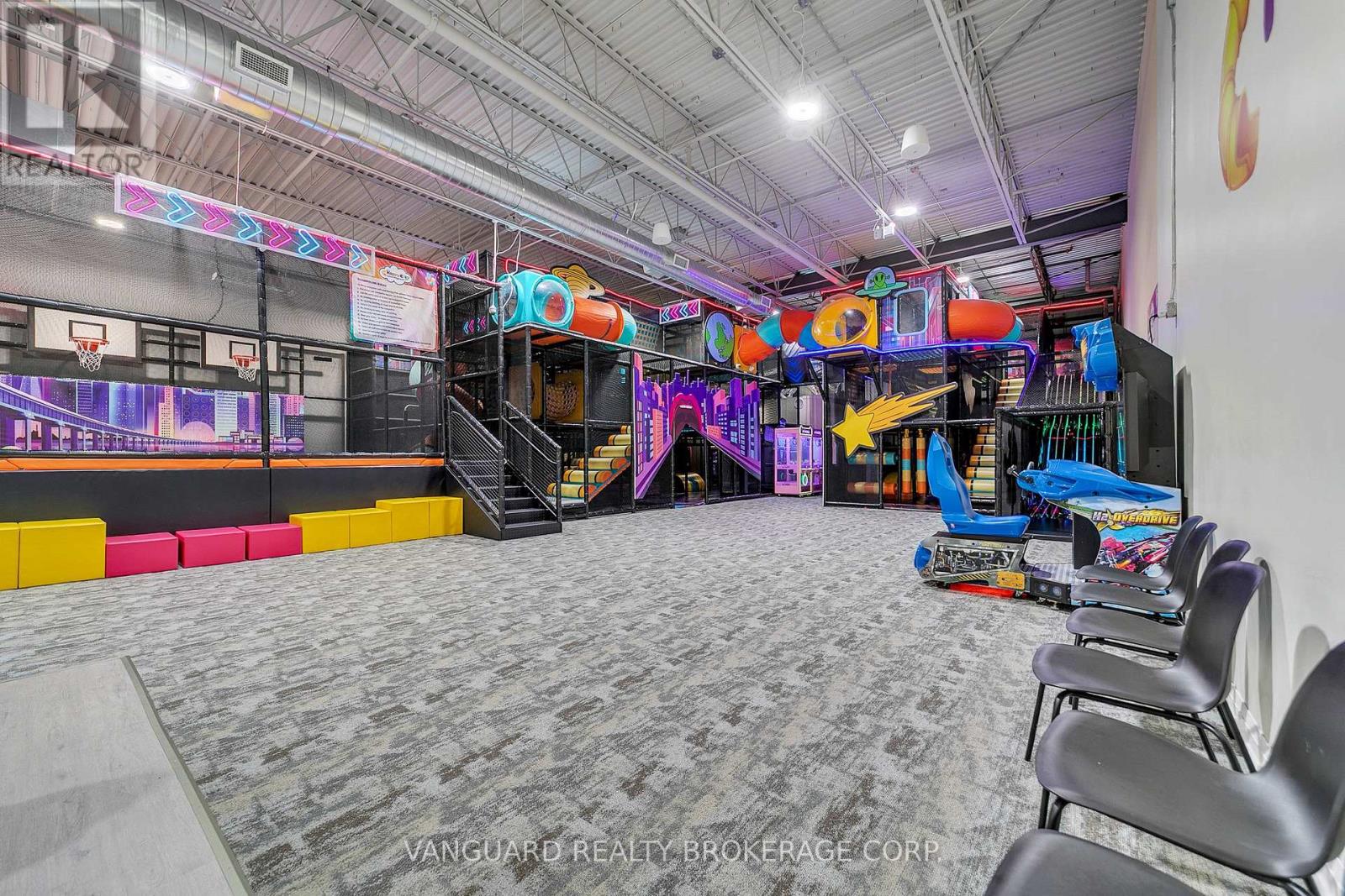 1b - 18075 Yonge Street, Newmarket, Ontario  L3Y 8W3 - Photo 48 - N14112952