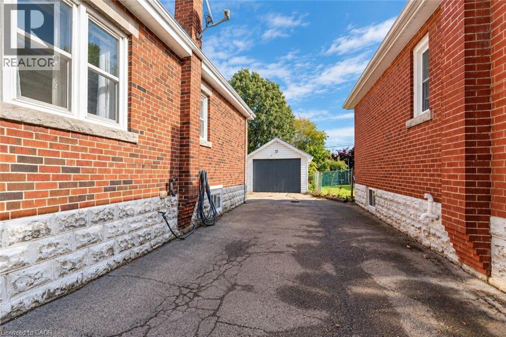 75 Barons Avenue, Hamilton, Ontario  L8K 2Y4 - Photo 47 - 40871227