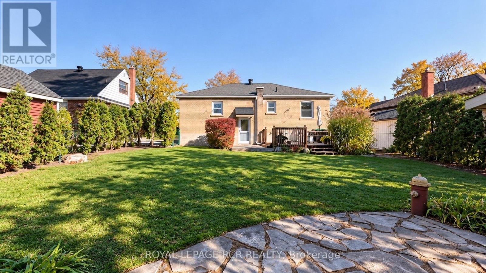 26 Newton Street, Barrie (Wellington), Ontario  L4M 3N3 - Photo 30 - S14113056