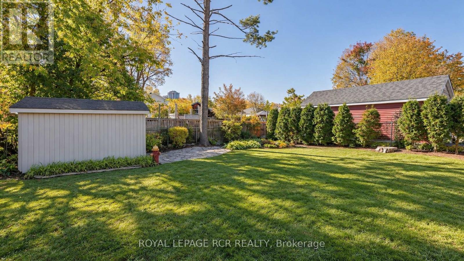 26 Newton Street, Barrie (Wellington), Ontario  L4M 3N3 - Photo 35 - S14113056