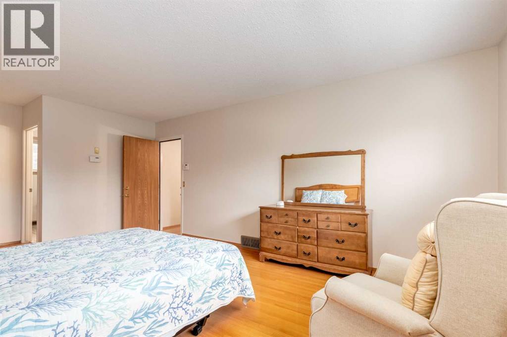 2043 Ungava Road Nw, Calgary, Alberta  T2N 4B3 - Photo 23 - A2353579