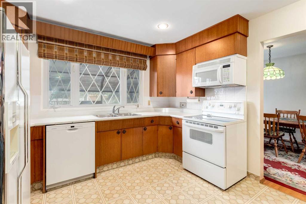 2043 Ungava Road Nw, Calgary, Alberta  T2N 4B3 - Photo 13 - A2353579